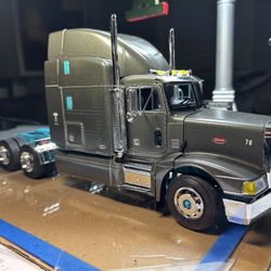 1/25 Scale Plastic Model