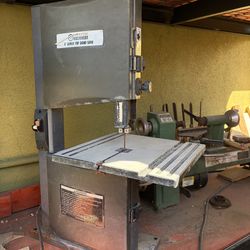 Central Machinery 9 inch top band saw