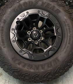 Dodge Challenger Fenders