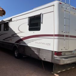 1999 Newmar 37ft Mountair 22252 miles 