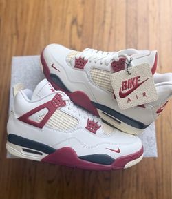 Air Jordan 4 “Brick after brick” Sz 9.5M