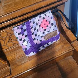 Upcycled knitted blanket notion bag