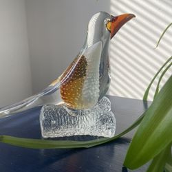 Art Glass Bird Figurine 