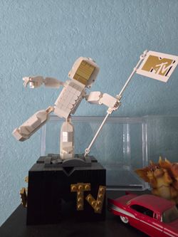 This MTV astronaut mega blok