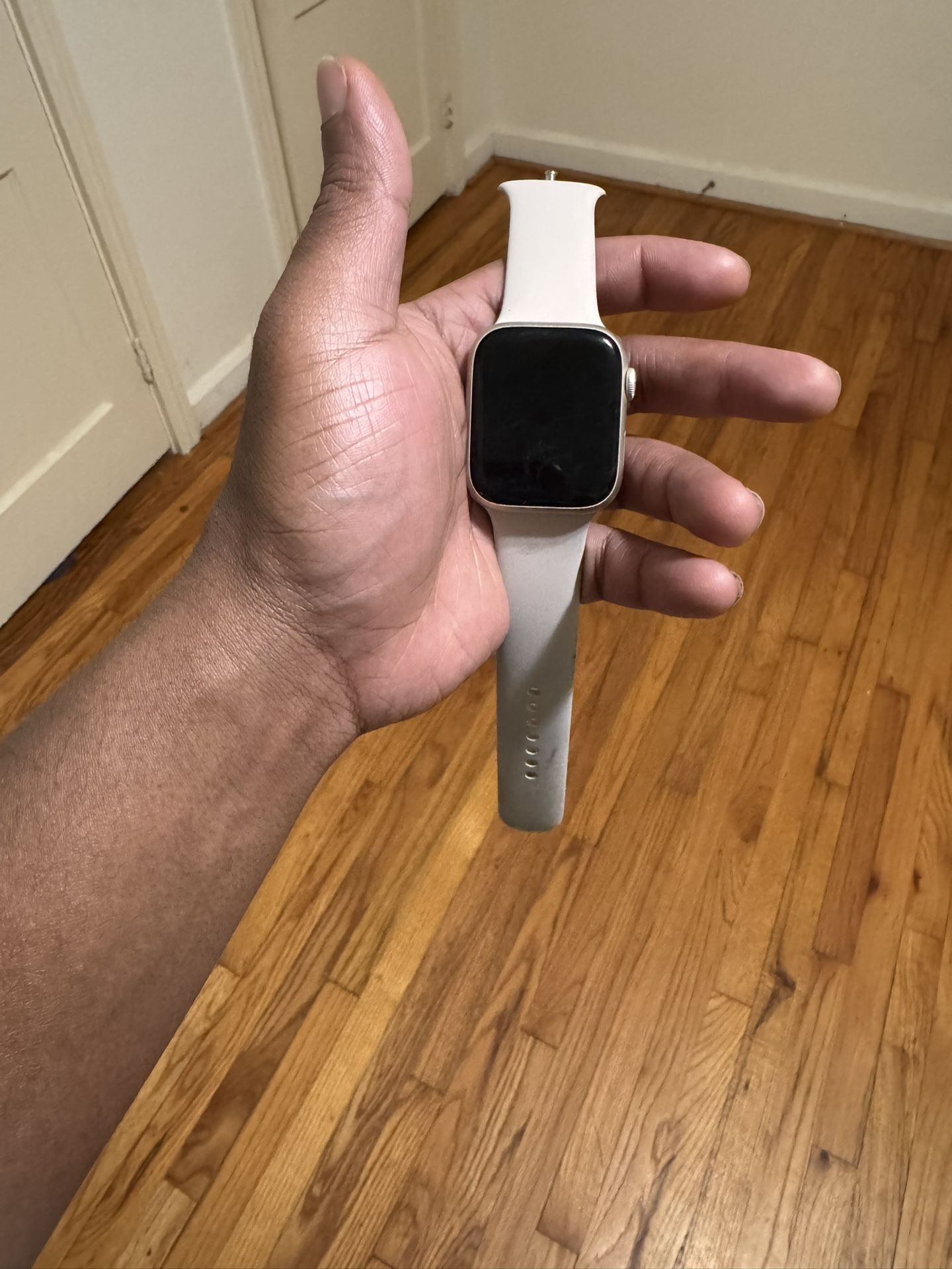 Apple Watch ( Series 9 ) 45 mm