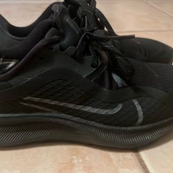 Nike Women's Black Zoom Pegasus Running Shoes