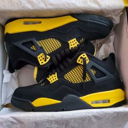 Jordan 4 Yellow Thunder Size 11