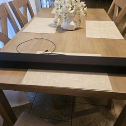 Vizio Sound Bar 40" + Optical Cable