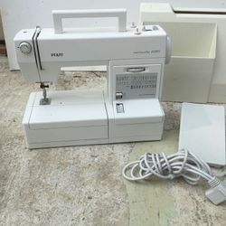 Pfaff Electric sewing machine Varomatic 6085. Runs well clean bring your own material and fabric to test if you’d like.