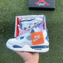 Jordan 4 Military Blue