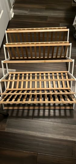 Shoe rack