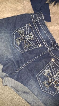 Shorts w crosses