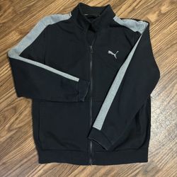 Puma Men’s Full Zip Track Jacket THICK W Pockets Size Large. 