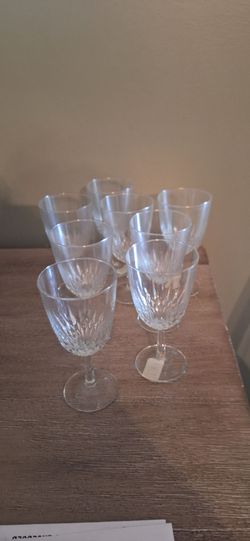 Set of 8 Diamant clear crystal stemmed water glasses