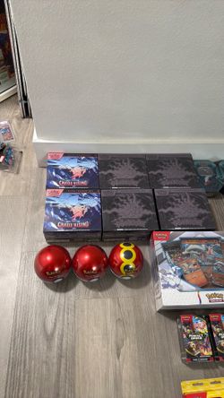 Pokemon lot  30 items