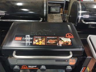 Weber slate 500,  traeger flat rock 800