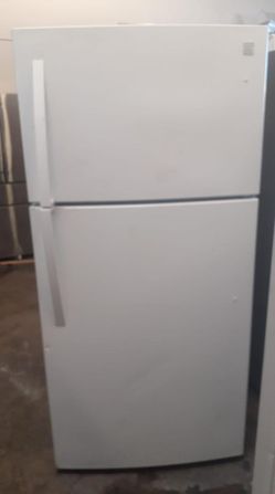 Kenmore Top Mount White Refrigerator Fridge
