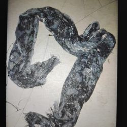 A Nice & Sexy Black & Grey Women's Scarf W) Sequence 