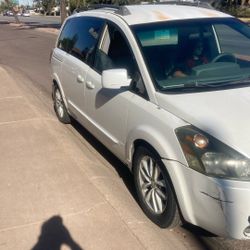 2007 Nissan Quest 