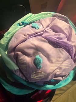 Baby spring float