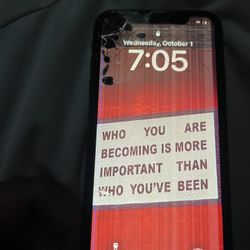 iPhone 11 (Broken Screen) Make Me An Offer 