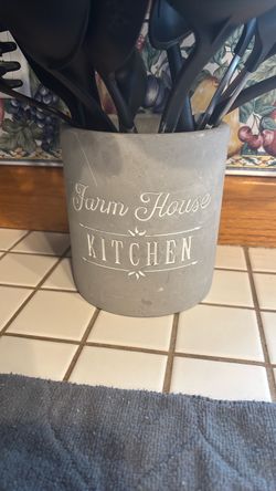 Farmhouse Kitchen Utensil Holder Crock