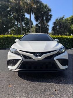 2022 Toyota Camry Hybrid