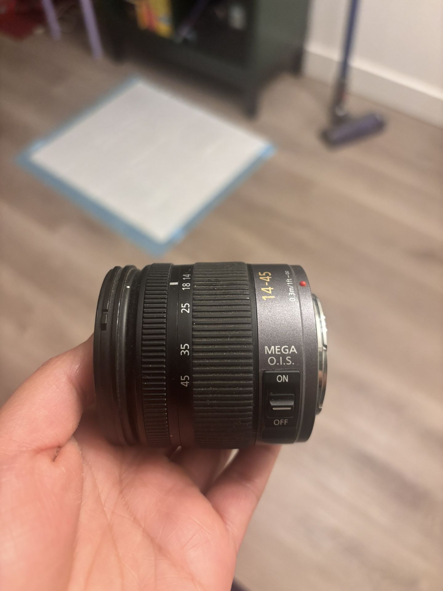 DMC-GX7 Panasonic LUMIX DMC-GX7 with 14-45 Mm Lens