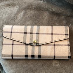 Women’s Wallets