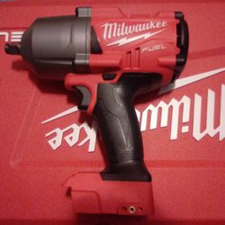 Milwaukee 2767-20 M18 FUEL™ 1/2" High Torque Impact Wrench with Friction Ring (Tool Only)