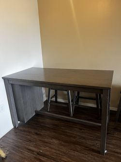 Dinning Table