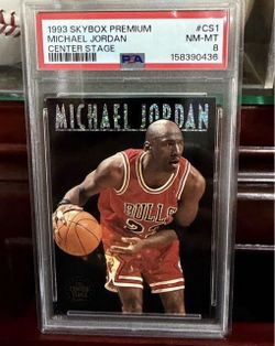 1993 SKYBOX PREMIUM CENTER STAGE MICHAEL JORDAN PSA 8