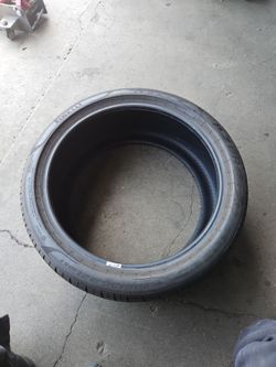 285-35-21 pirelli pzero tires  285 35 21