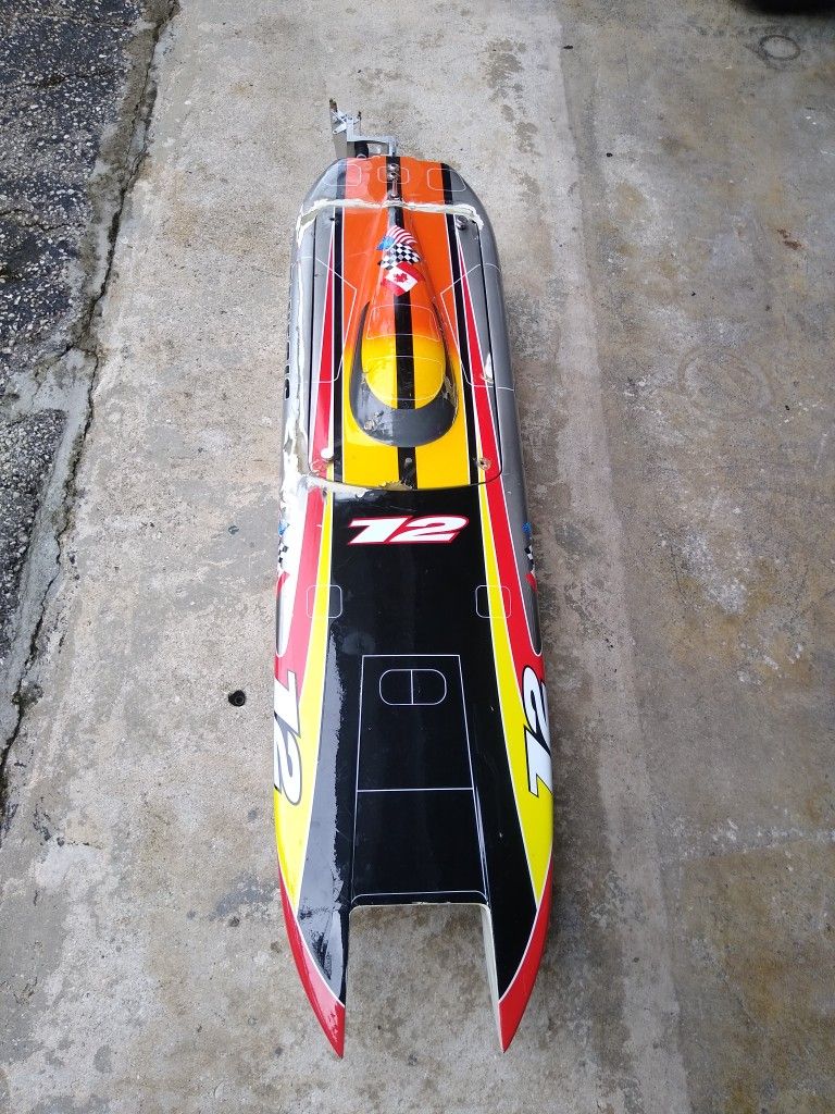 Genesis 36" RC Boat