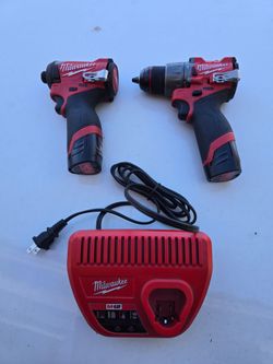 Milwaukee M12 Fuel Drill & Impact Driver Combo