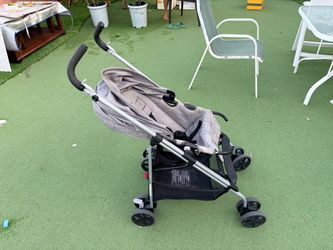Evenflo Urbini Reversi Lightweight Stroller, Solid Print Heather Gray
