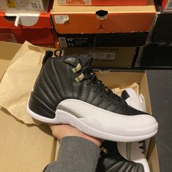 DS Jordan Playoff 12s size 9.5