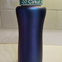 Cirkul Stainless Steel Water Bottle Purple with Sip Lid 22oz Used Good Cond