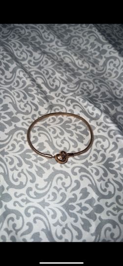 Rose Gold Pandora Heart Bracelet