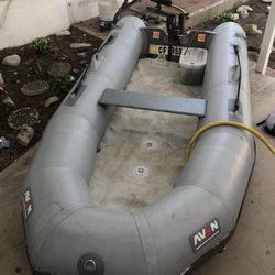 97 Avon Dinghy With Trolling Motor And Battery