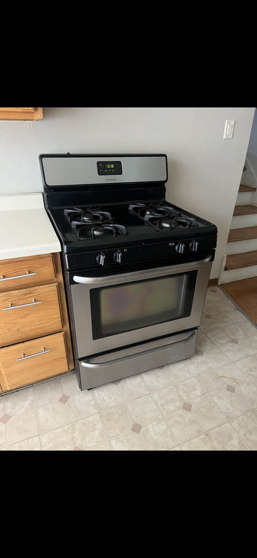 Frigidaire stove