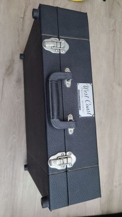 West Coast Effect Pedal Board and Case