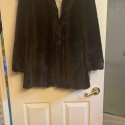 Ladies Faux Fur Jacket