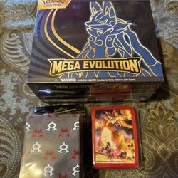 Pokemon Mega Evolution Elite Trainer Box 