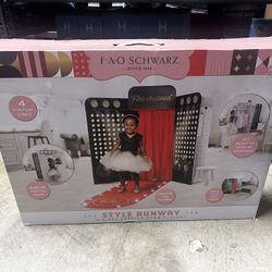 Kids Fashion Runaway