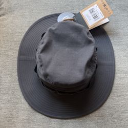 The North Face Brim Hat Brand New