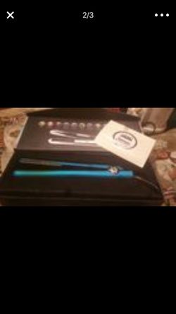 Evalectric hair straitener