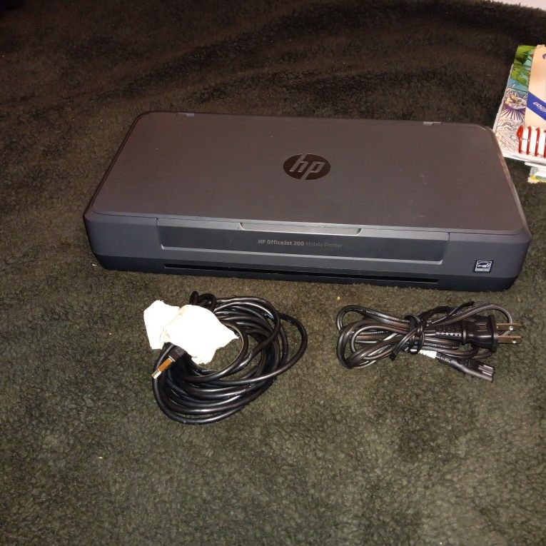 Hp Office Jet 200 Mobile Printer Like New 