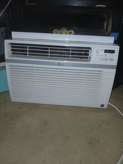 AIR CONDITIONER