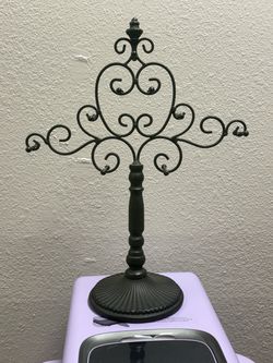 Metal display